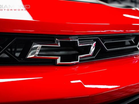 Used 2021 Chevrolet Camaro ZL1 RWD image 41