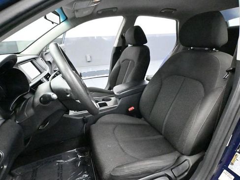 Used 2020 Kia Optima LX image 22