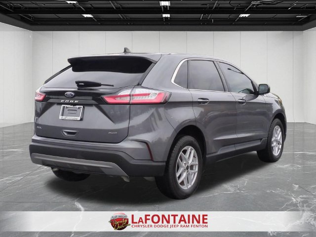 Used 2024 Ford Edge SEL w/ Convenience Package AWD/4WD image 5