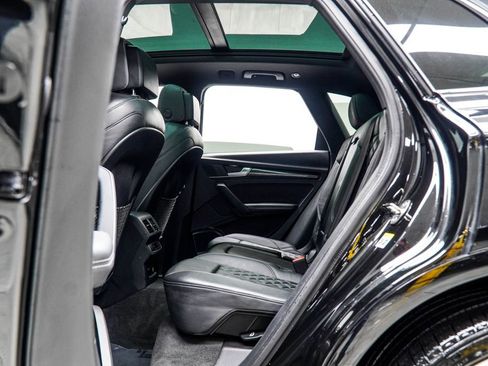 Used 2021 Audi SQ5 Premium Plus w/ Premium Plus Package AWD/4WD image 43