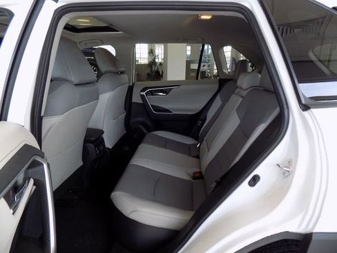 Used 2019 Toyota RAV4 Limited w/ Limited Grade Weather Package AWD/4WD image 24