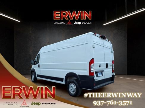 Used 2025 RAM ProMaster 2500 w/ Convenience Group FWD image 5