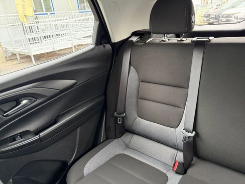 Used 2025 Chevrolet TrailBlazer LT image 37