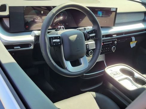 New 2026 Hyundai Ioniq 9 Limited image 3