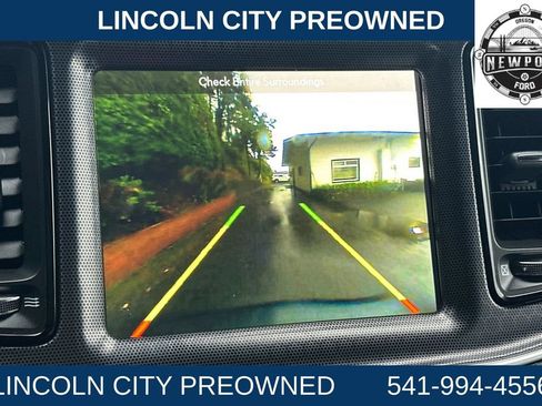 Used 2018 Dodge Challenger R/T Scat Pack w/ Leather Interior Group image 18