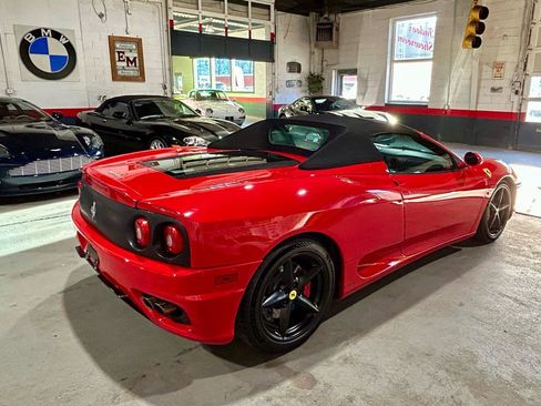 Used 2004 Ferrari 360 Spider RWD image 10