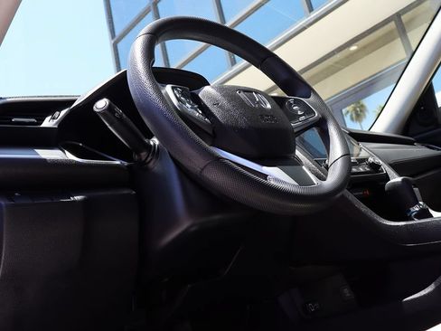 Used 2018 Honda Civic EX image 40