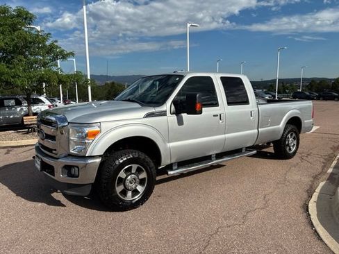 Used 2013 Ford F250 Lariat w/ Lariat Interior Pkg AWD/4WD image 3
