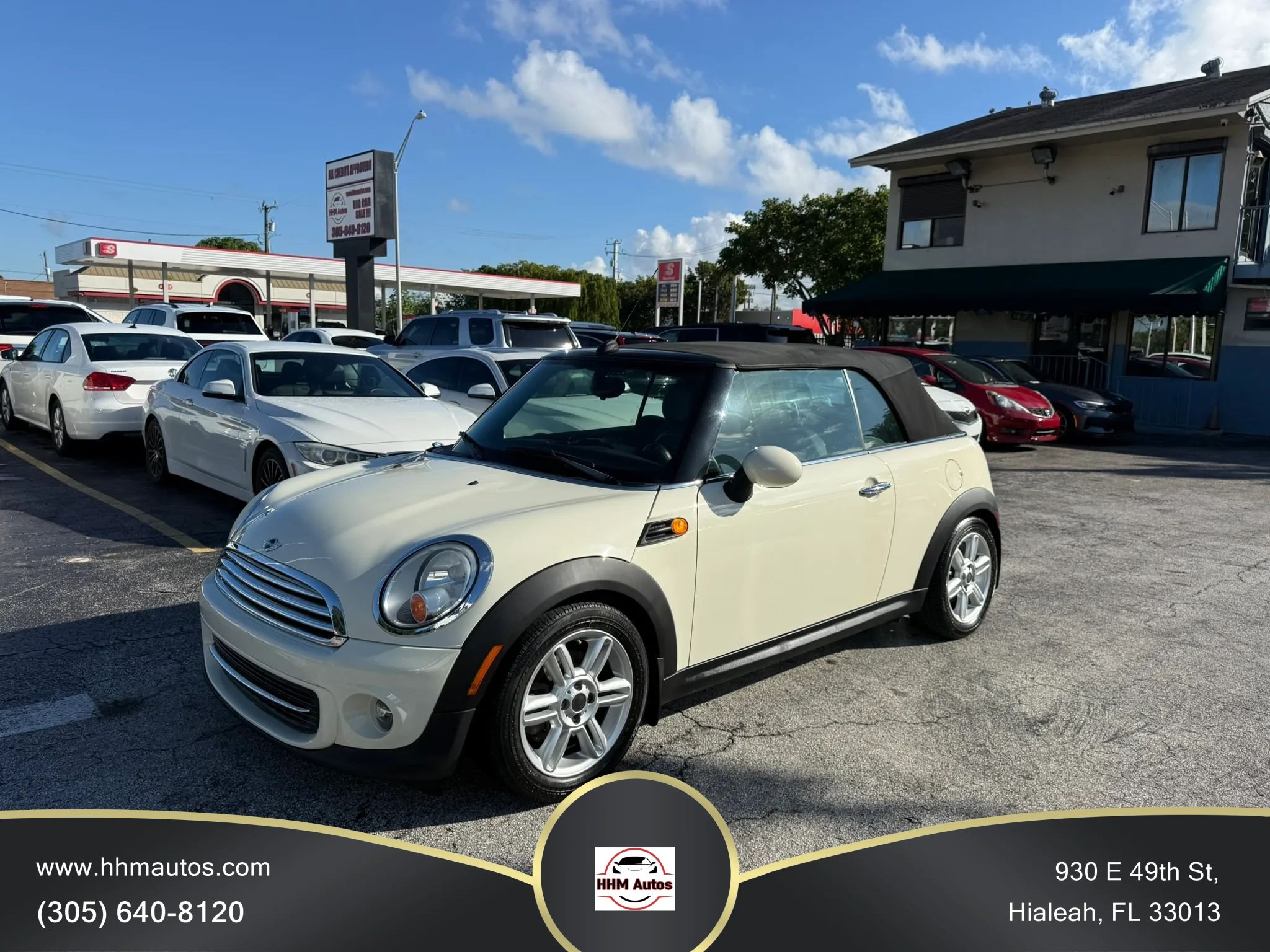 Used 2012 MINI Cooper Convertible FWD image 1