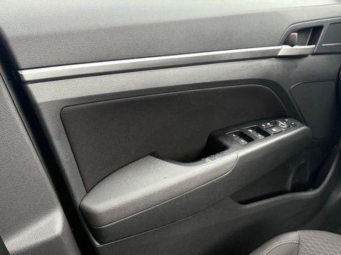 Used 2019 Hyundai Elantra Value Edition w/ Cargo Package image 30