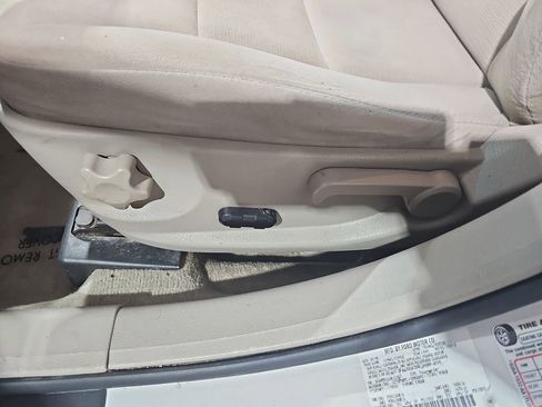 Used 2009 Ford Fusion SE FWD image 31