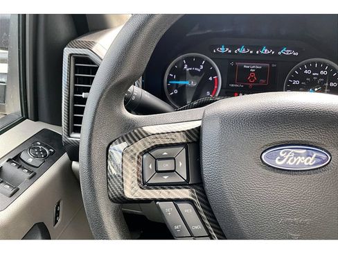 Used 2019 Ford F250 XL w/ STX Appearance Package AWD/4WD image 12