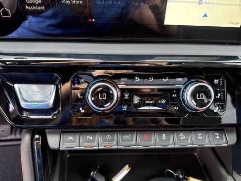 New 2026 GMC Sierra 1500 AT4X w/ LPO, Black Badging Package AWD/4WD image 29