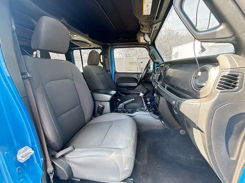 Used 2021 Jeep Wrangler Unlimited Willys image 31