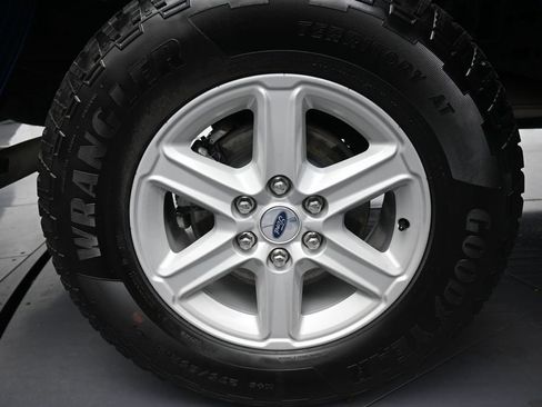 Used 2025 Ford F150 XLT AWD/4WD image 32