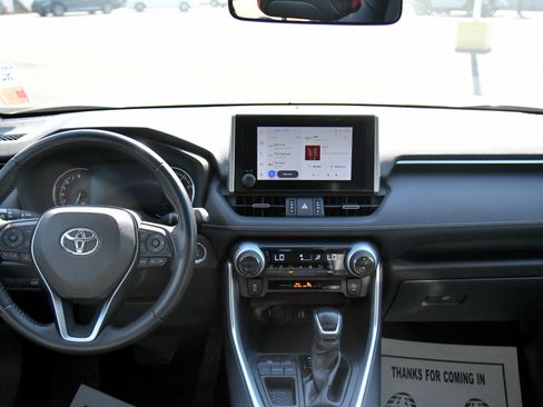 Used 2023 Toyota RAV4 XLE Premium FWD image 38