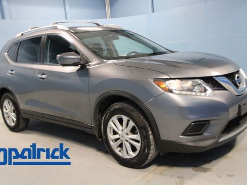 Used 2016 Nissan Rogue SV w/ SV Premium Package image 1