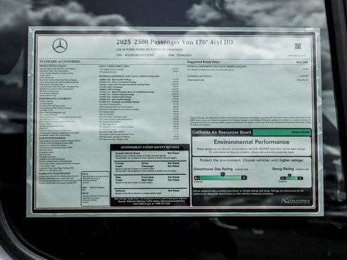 Used 2025 Mercedes-Benz Sprinter 2500 image 27