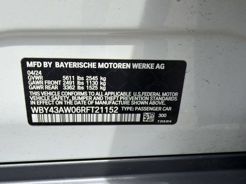 Used 2024 BMW i4 eDrive35 w/ Convenience Package RWD image 21