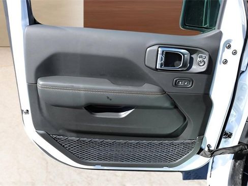 New 2026 Jeep Wrangler Sahara image 10