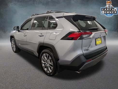 Used 2020 Toyota RAV4 Limited image 7