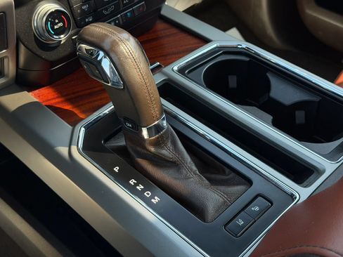 Used 2019 Ford F150 King Ranch w/ Equipment Group 601A Luxury AWD/4WD image 50