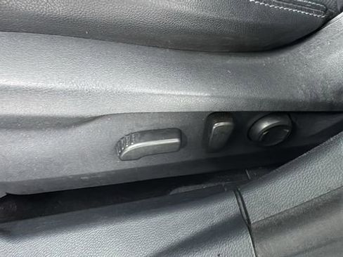 Used 2020 Subaru Outback Limited w/ Popular Package #2 image 11