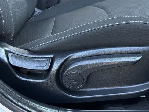 Used 2024 Kia Forte LXS image 27