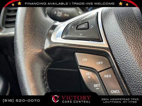 Used 2023 Ford Edge Titanium image 29