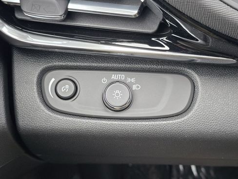 New 2026 Buick Envista Sport Touring w/ Advanced Safety Package FWD image 16