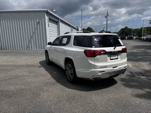 Used 2018 GMC Acadia Denali w/ Technology Package FWD image 7