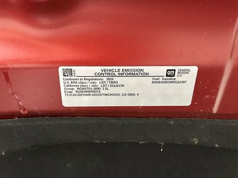 Used 2024 Chevrolet Equinox LT AWD/4WD image 17