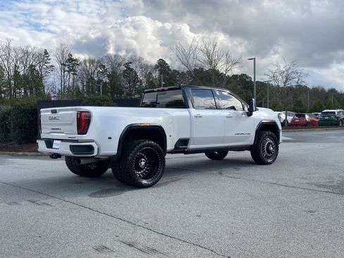 Used 2025 GMC Sierra 3500 Denali Ultimate image 3