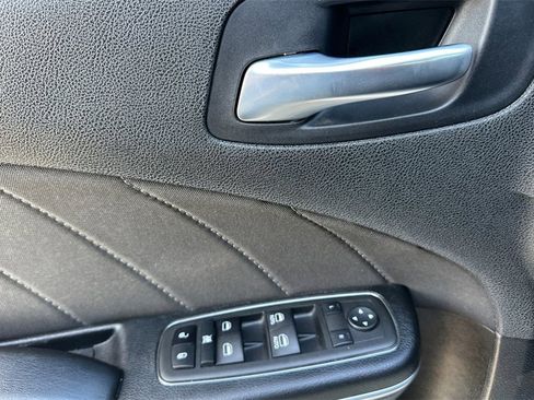 Used 2022 Dodge Charger GT image 8