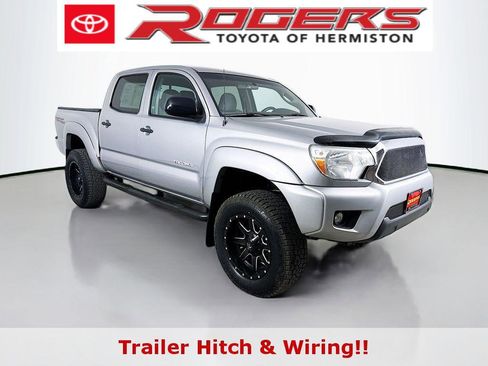 Used 2015 Toyota Tacoma TRD Off Road w/ TRD Off-Road Package image 1