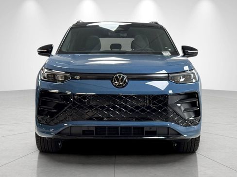 New 2026 Volkswagen Tiguan SE R-Line AWD/4WD image 8