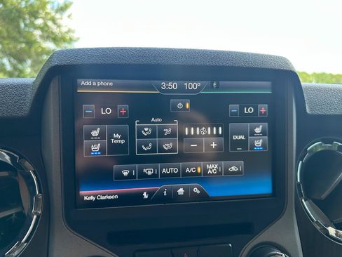 Used 2015 Ford F250 Lariat w/ Lariat Ultimate Package AWD/4WD image 44