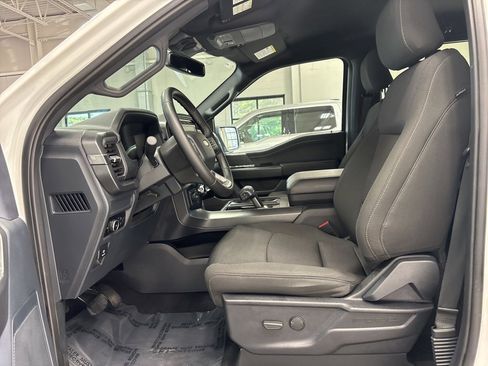 Used 2024 Ford F150 XLT w/ XLT Black Appearance Package image 23