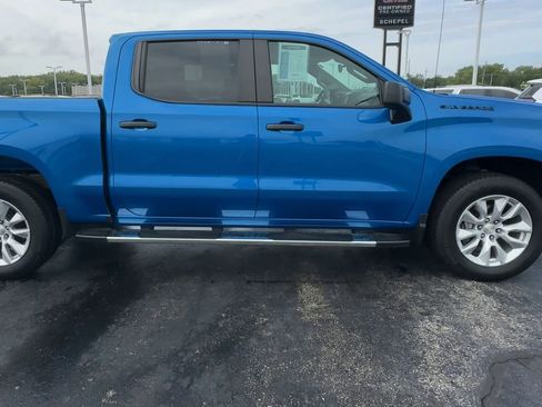 Certified 2022 Chevrolet Silverado 1500 Custom w/ LPO, Dark Essentials Package image 9