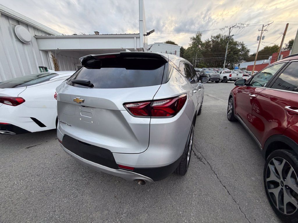 Used 2022 Chevrolet Blazer LT AWD/4WD image 5