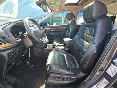 Used 2021 Honda CR-V Touring image 6