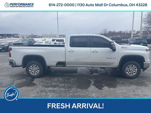 Used 2024 Chevrolet Silverado 3500 LT w/ Convenience Package image 3
