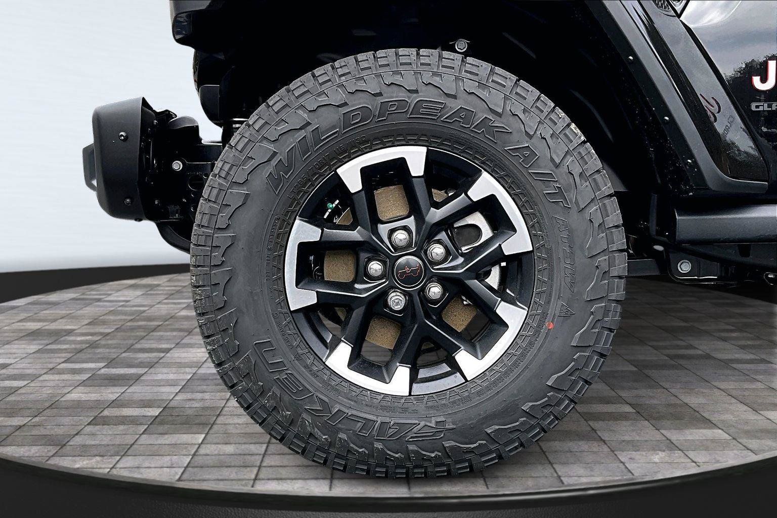 New 2026 Jeep Gladiator Rubicon AWD/4WD image 11