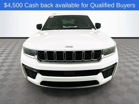 New 2026 Jeep Grand Cherokee Limited AWD/4WD image 2