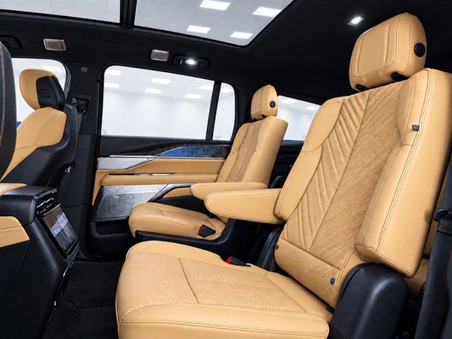 Used 2025 Cadillac Escalade IQ Sport 2 w/ LPO, ONYX Package AWD/4WD image 40
