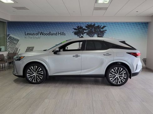 Certified 2023 Lexus RX 350 Premium Plus w/ Cold Area Package FWD image 2