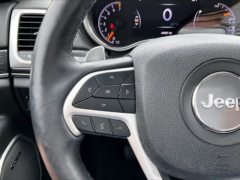 Used 2018 Jeep Grand Cherokee Summit image 23