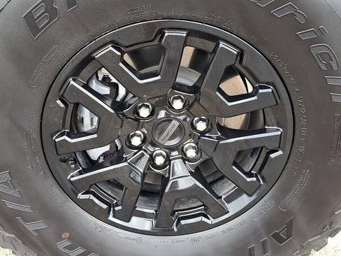 Used 2025 Ford Bronco Raptor w/ Interior Carbon Fiber Pack AWD/4WD image 8