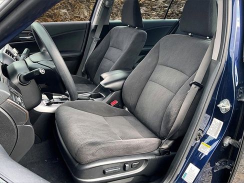 Used 2015 Honda Accord Hybrid Sedan image 22