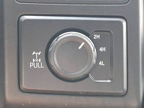 Used 2018 Ford F150 XL w/ Equipment Group 101A Mid AWD/4WD image 22